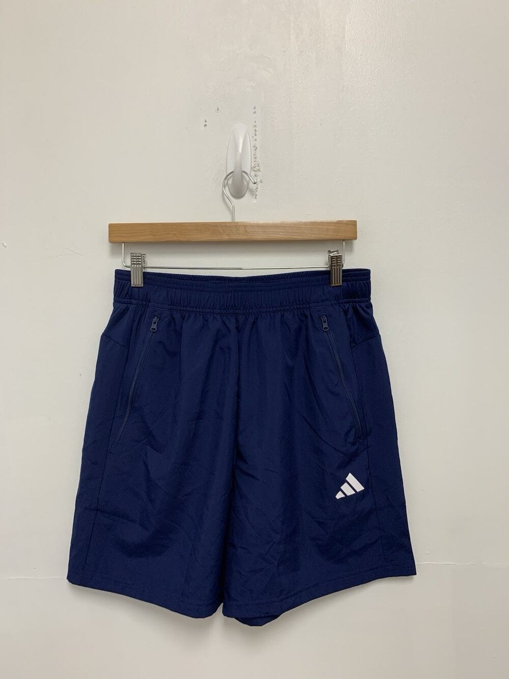 New Adidas TRAIN ESSENTIALS WOVEN TRAINING SHORTS Medium 7”